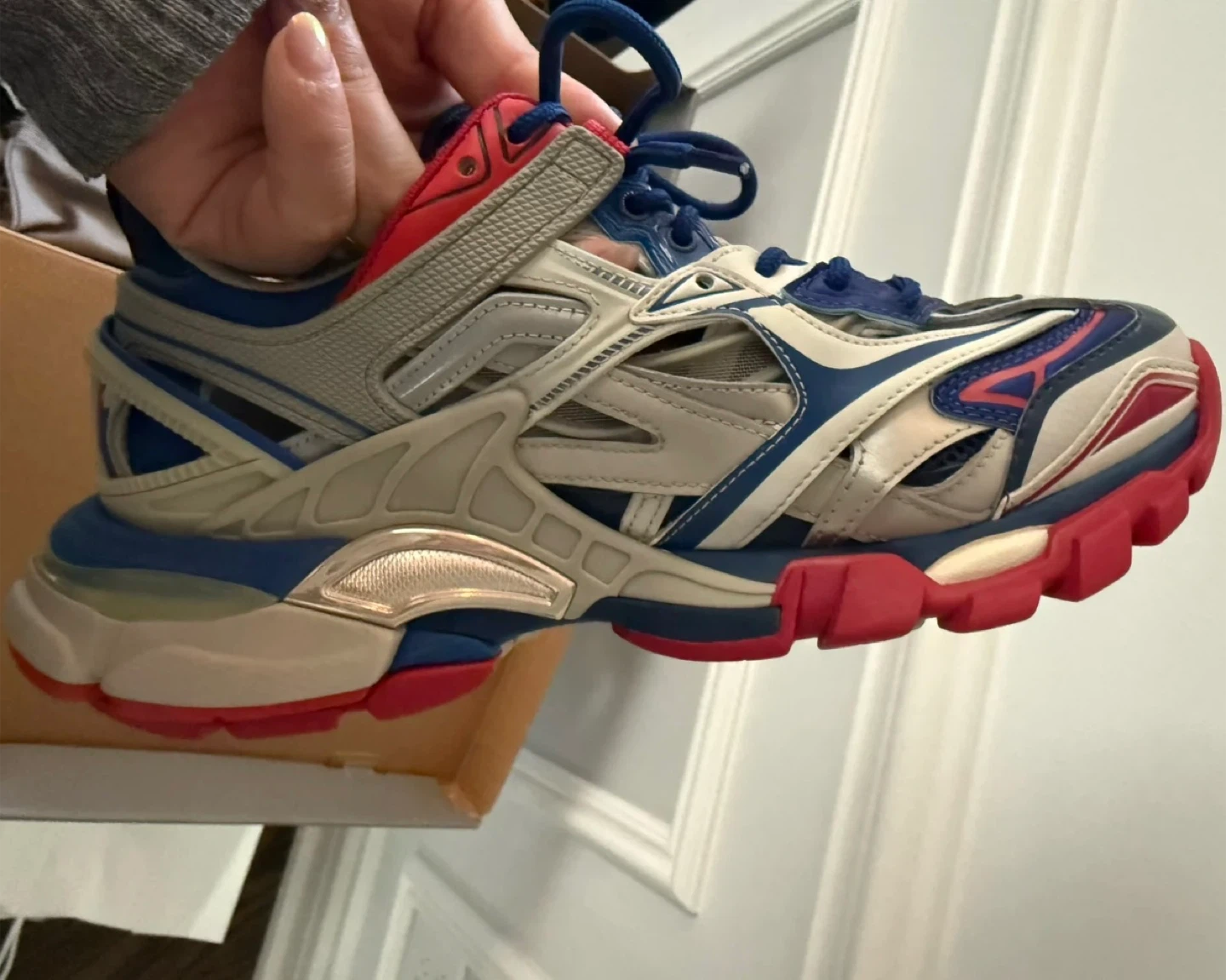 Authentic Balenciaga track 2.0 - photo 4