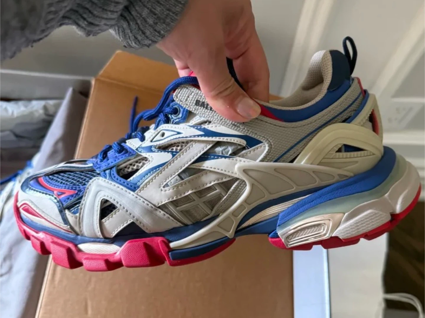 Authentic Balenciaga track 2.0 - photo 2