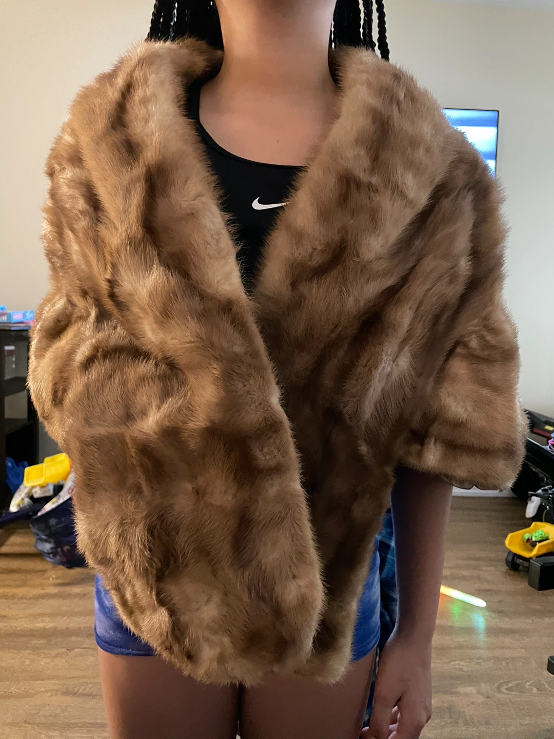 Paul Magder Furs Brown Mink Stole