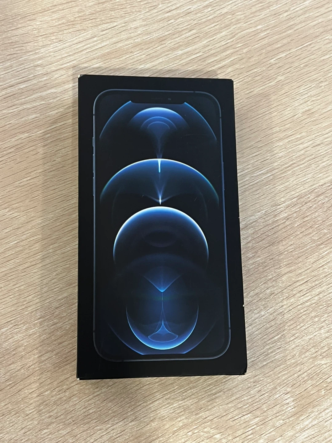 Apple iPhone 12 Pro Max Box