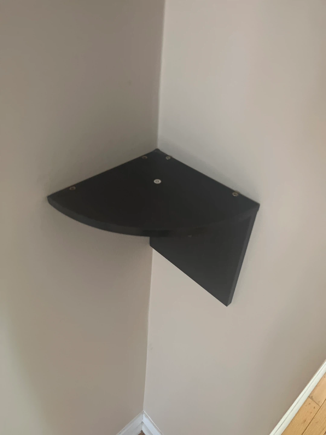 Black Corner Shelf🥕