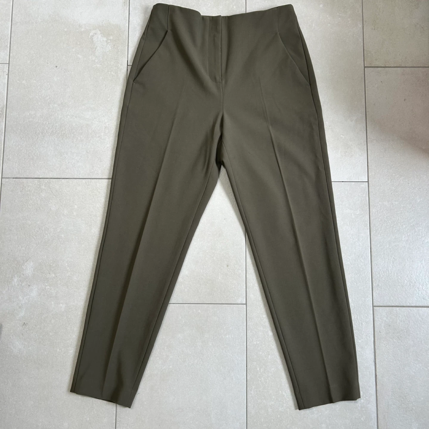 RW&CO. Olive Green Dress Pants Size 8 - photo 2