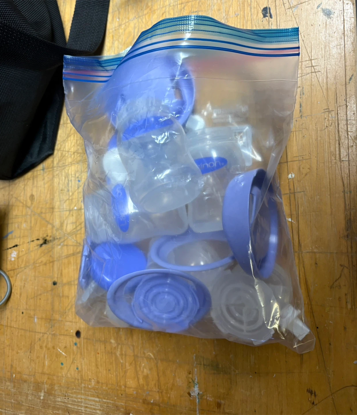 Lansinoh Smart Milk Pump System with Medela Bra and Bags - photo 2
