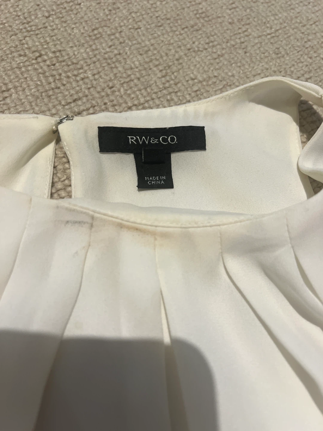 RW&CO. White Sleeveless Blouse - size M - photo 4
