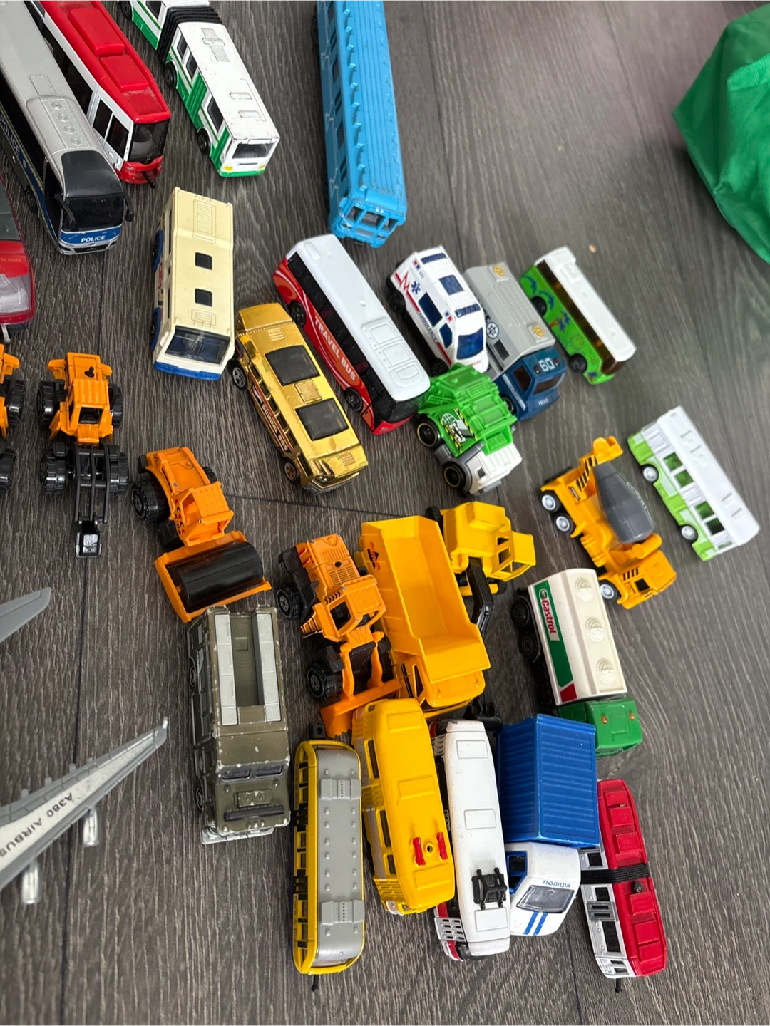 Collection of Toy Vehicles City transport - photo 5