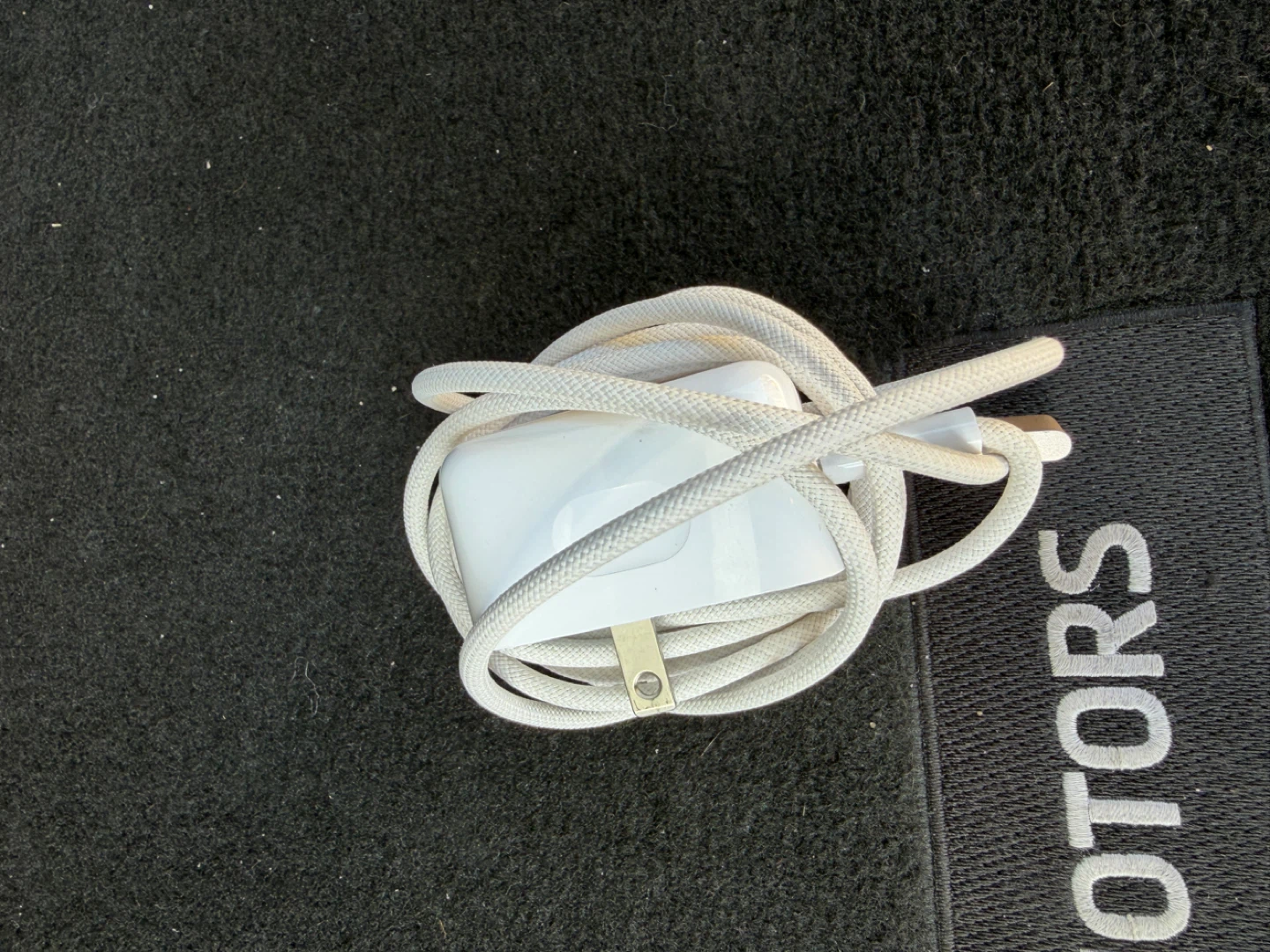 Apple 15” MacBook Air (M4) - photo 3