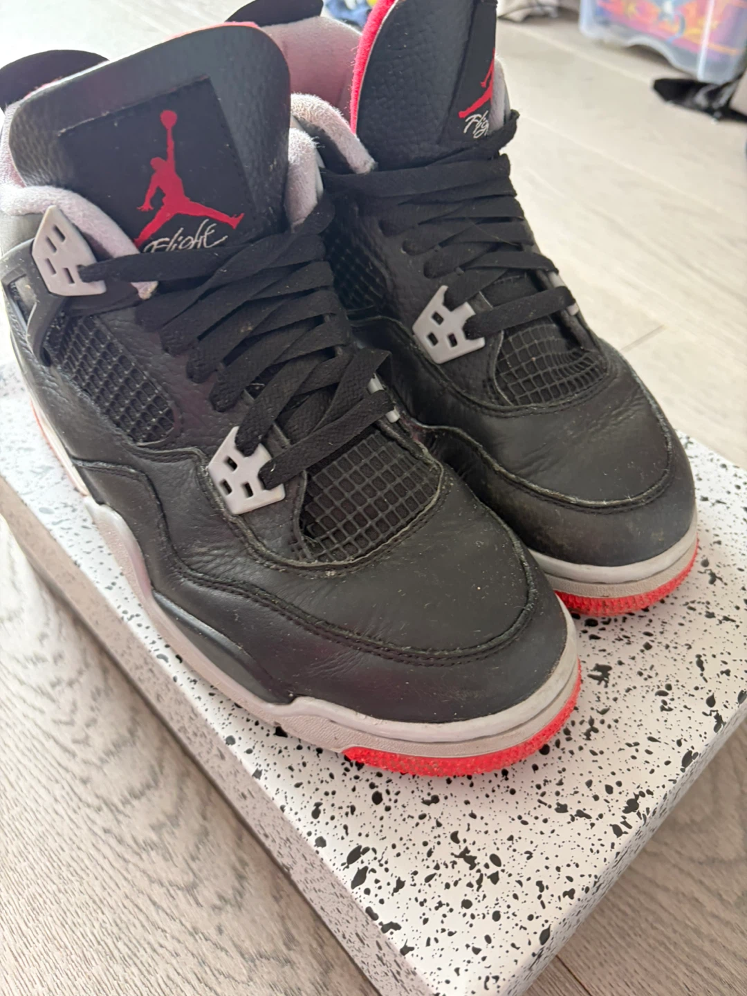 Air Jordan 4 Retro (GS) Black Fire Red - photo 2
