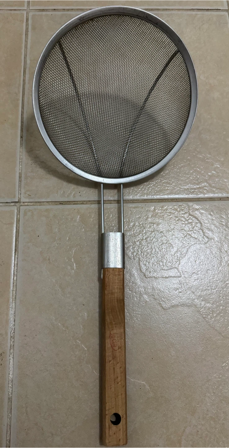 Metal Mesh Skimmer with Wooden Handle