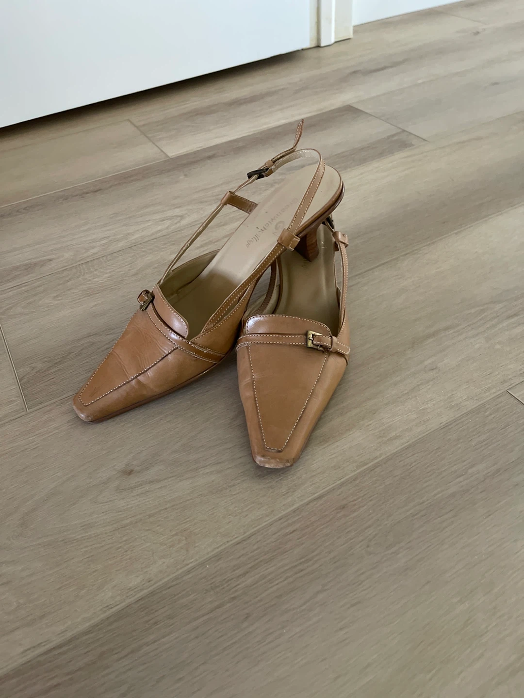Slingback Heels - Tan Leather
