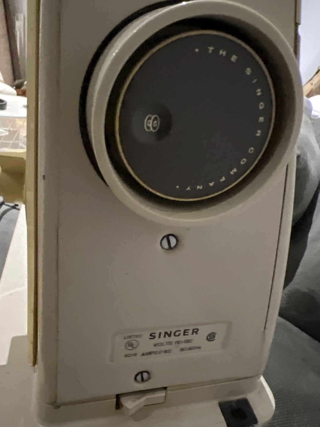 Singer Stylist 514 Sewing Machine - photo 2