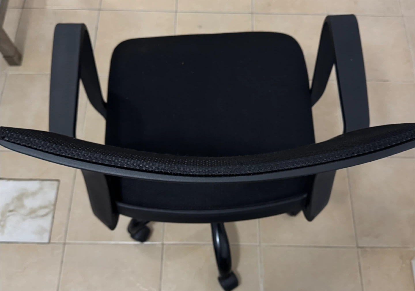 Black Mesh Office Chair with Wheels