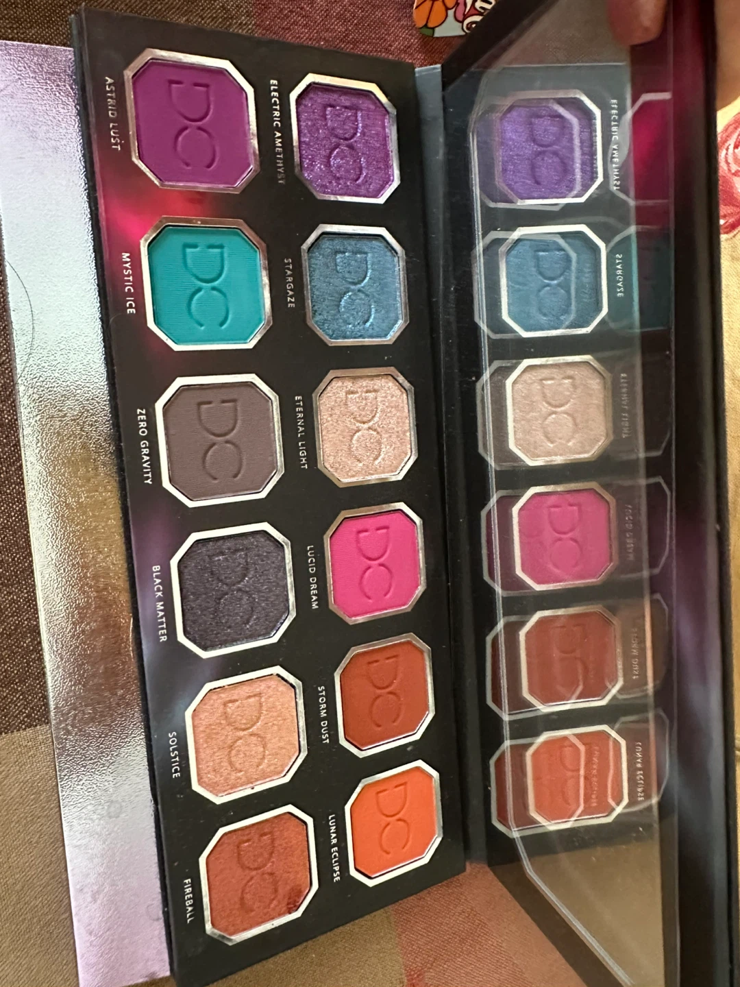 DC Cosmetics Eyeshadow Palette