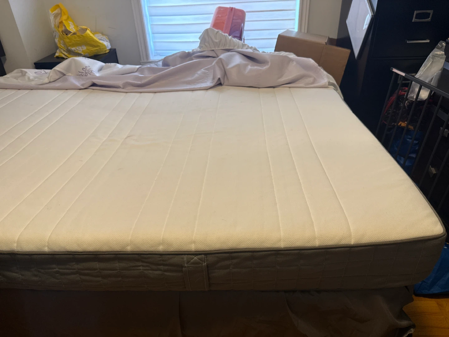 IKEA Medium Firm Mattress QUEEN - photo 2