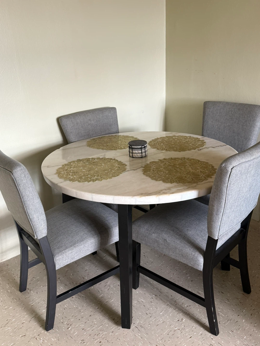 Round Marble Top Dining Table with 4 Chairs - photo 2