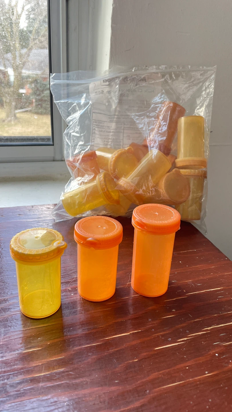 Prescription Pill Bottles with Caps