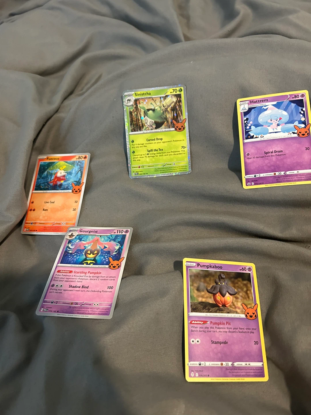 Pokémon Trading Cards Bundle