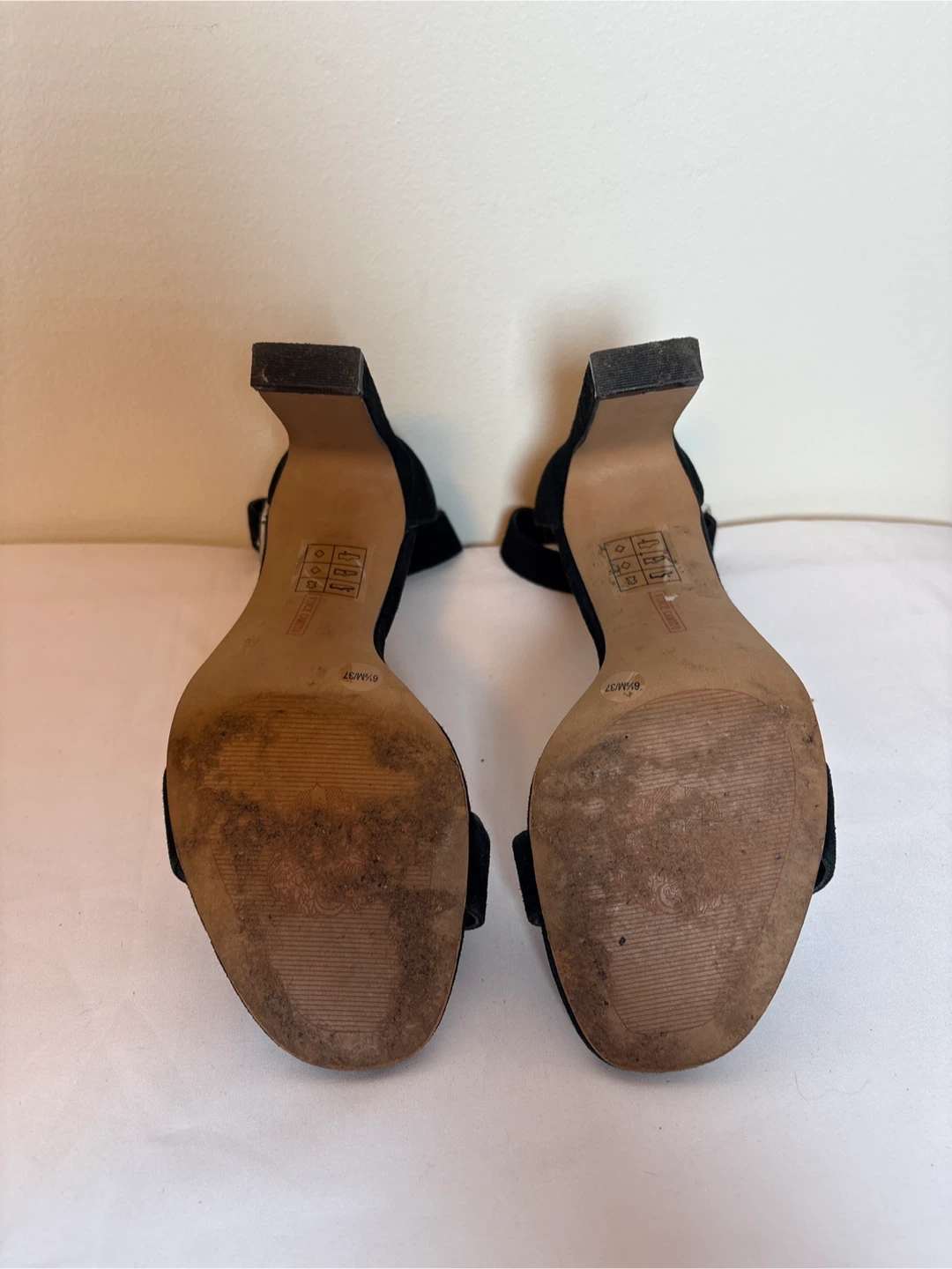 Vince Camuto Black Suede Block Heel Sandals - photo 4