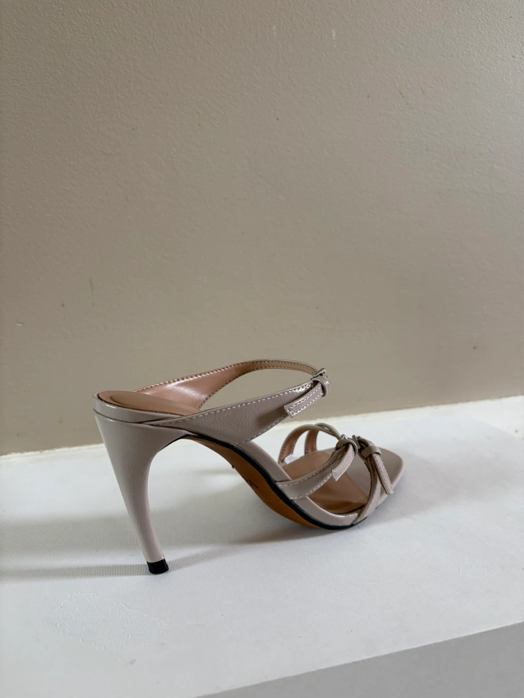 Zara Strappy Heeled Sandals Size 37 - photo 3