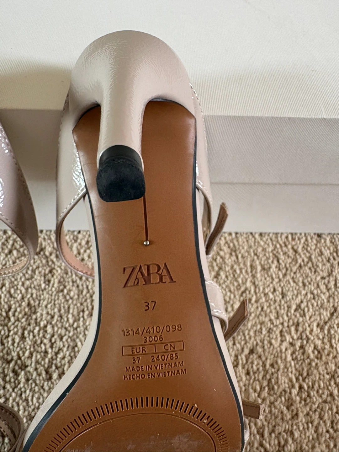 Zara Strappy Heeled Sandals Size 37 - photo 5
