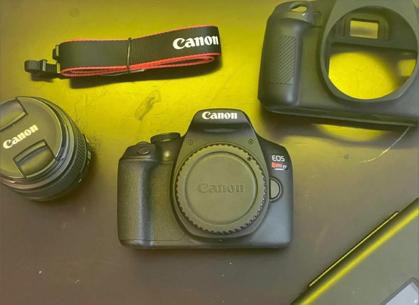 Canon EOS Rebel T7 EF-S 18-55 IS II Kit DSLR Camera - photo 4