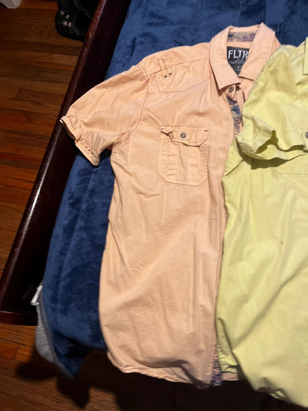 3 Men's Short Sleeve Button-Down Shirts  size (L) - photo 4