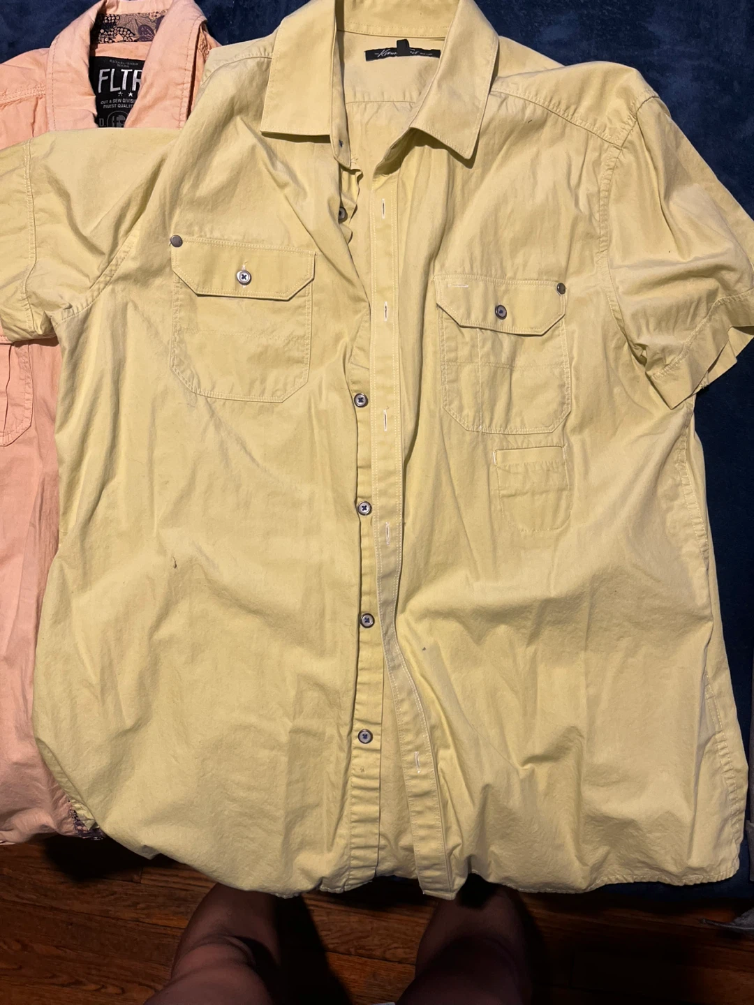3 Men's Short Sleeve Button-Down Shirts  size (L) - photo 2