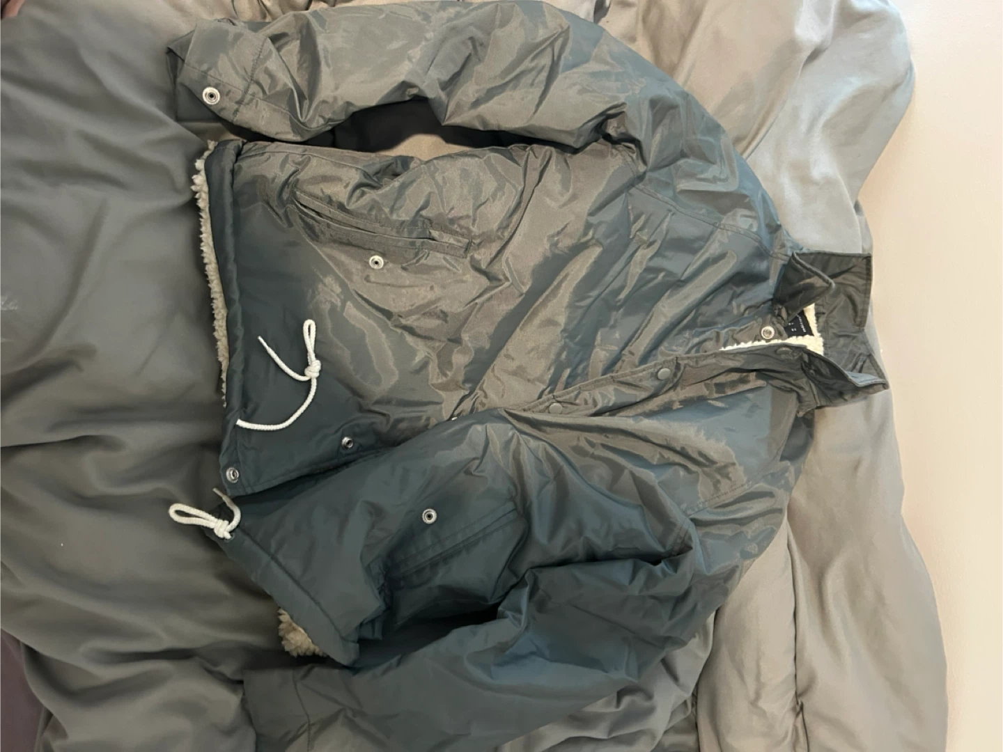 Urban Outfitters Sherpa Lined Bomber Jacket - Grey - Size S