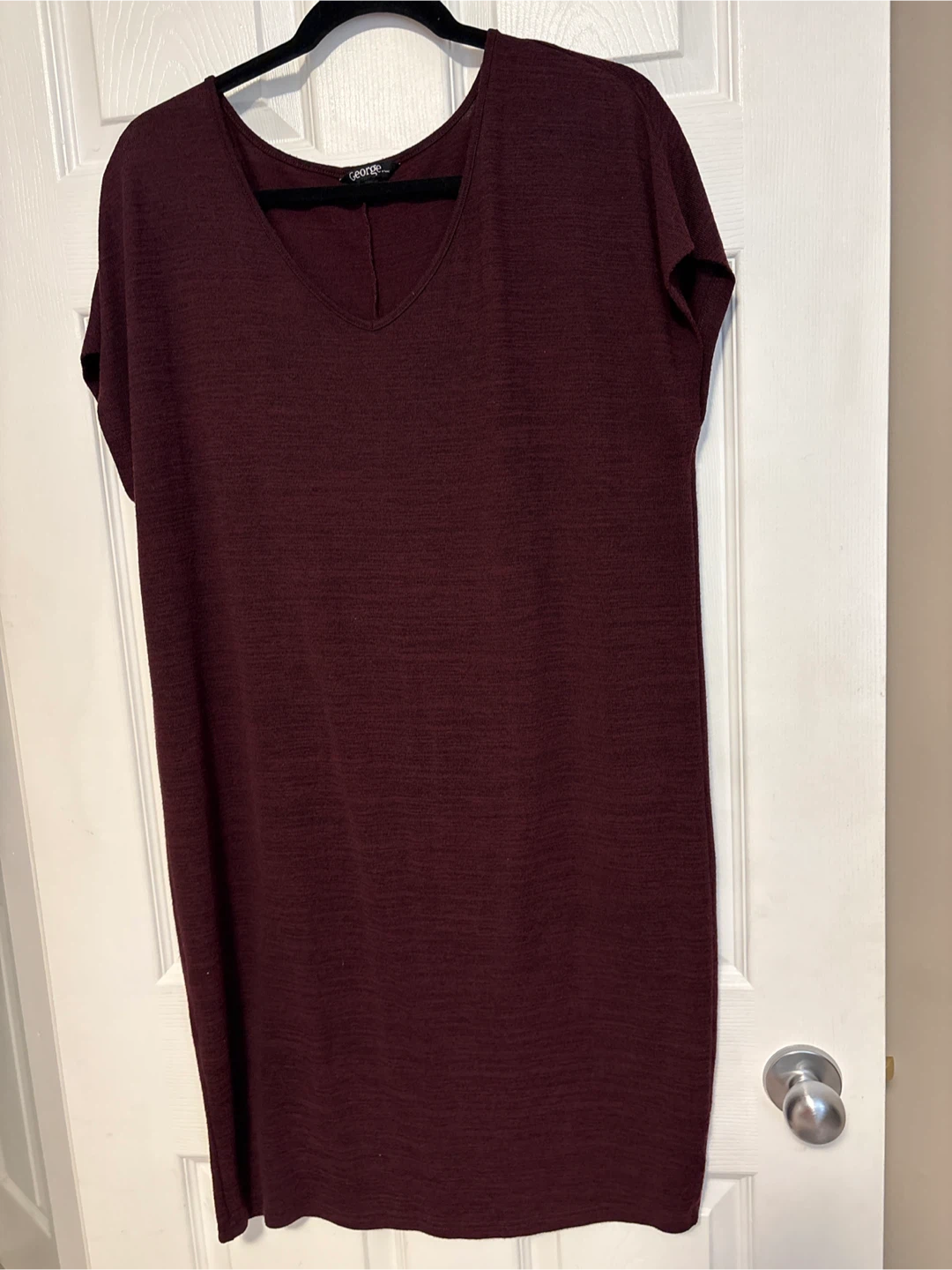 George burgundy v-neck t-shirt dress - photo 5