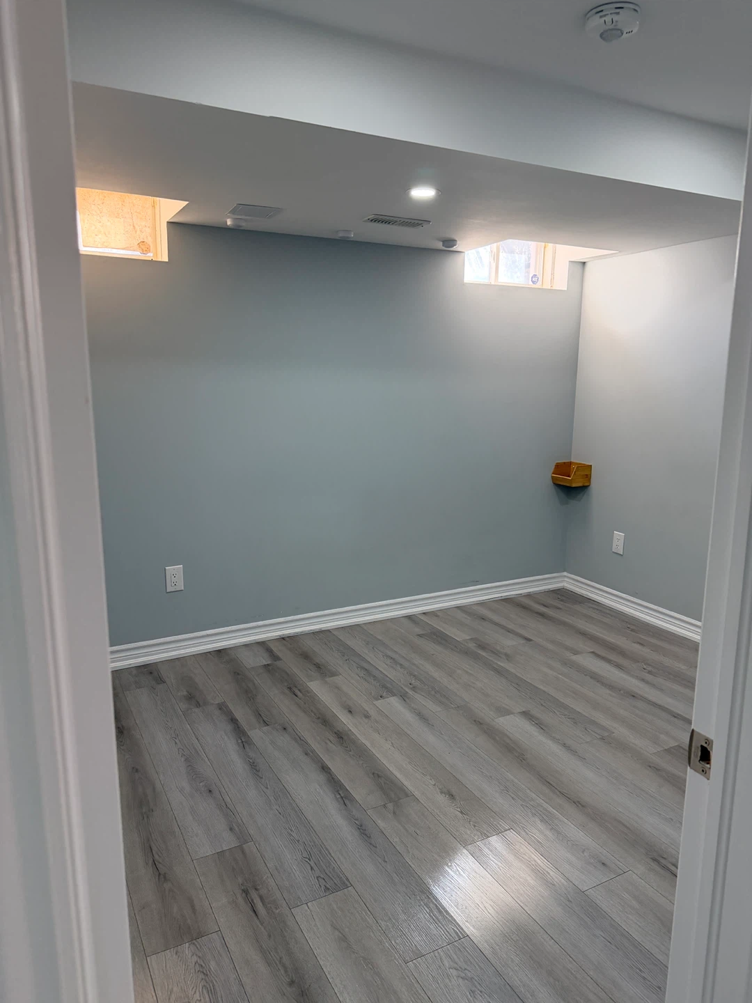 Basement for rent - photo 4