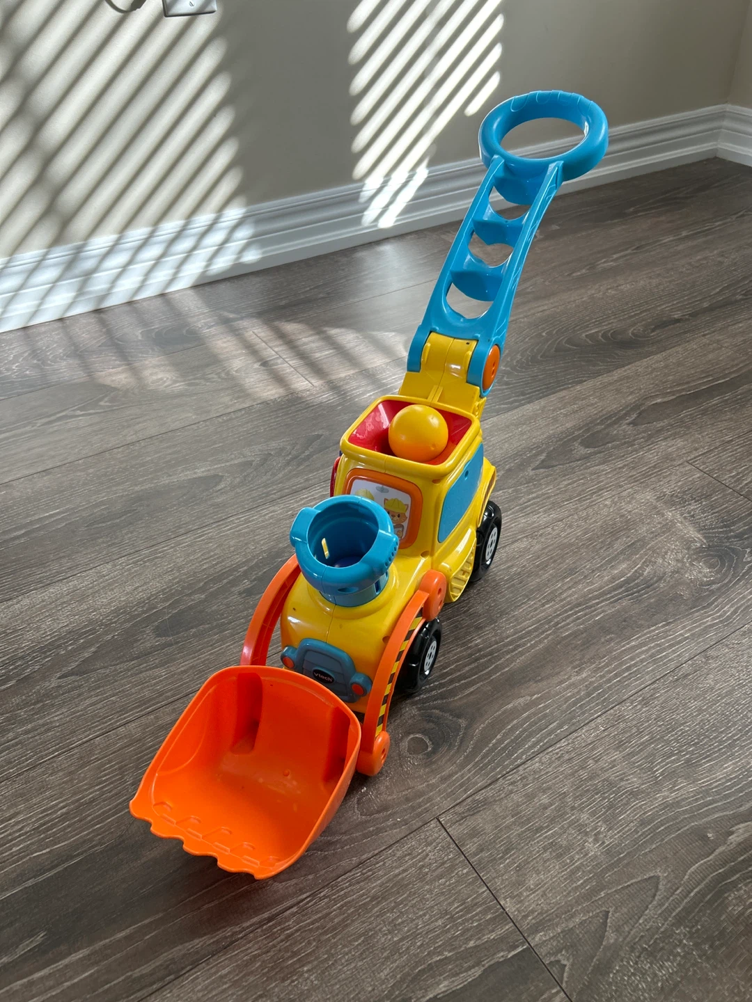 VTech Pop-a-Balls™ Push & Pop Bulldozer