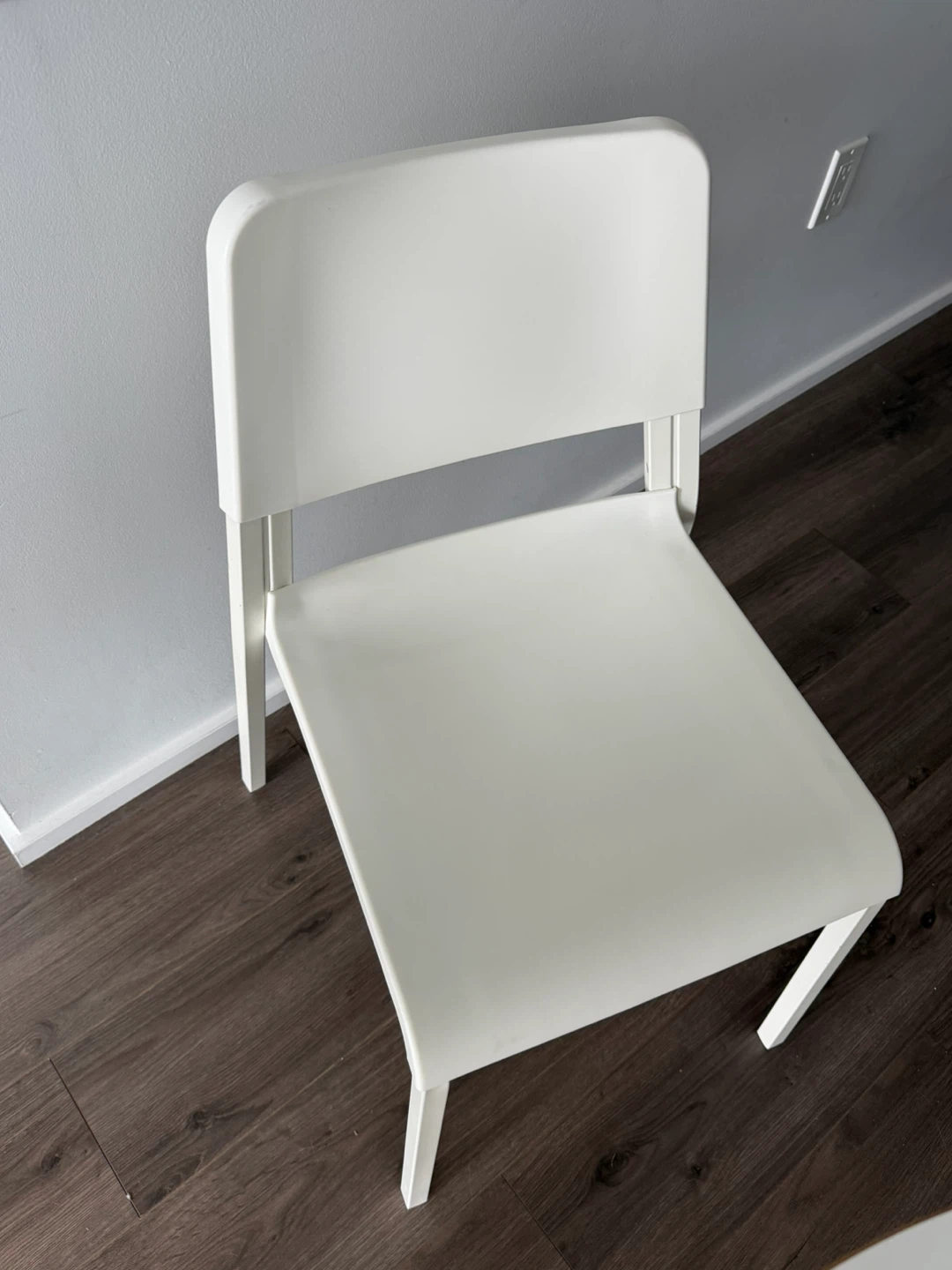 White Dining Table and Chairs Set - photo 3