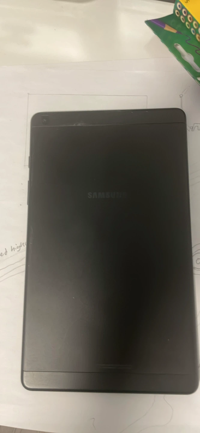 Nintendo Switch Lite and android tablet