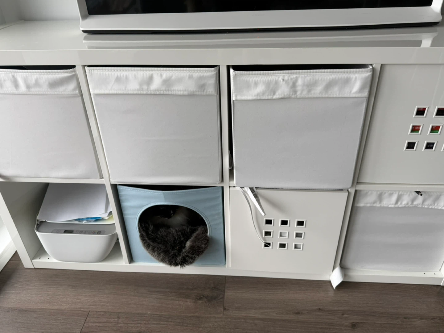 IKEA KALLAX Shelf Unit White 77x147 cm - photo 2