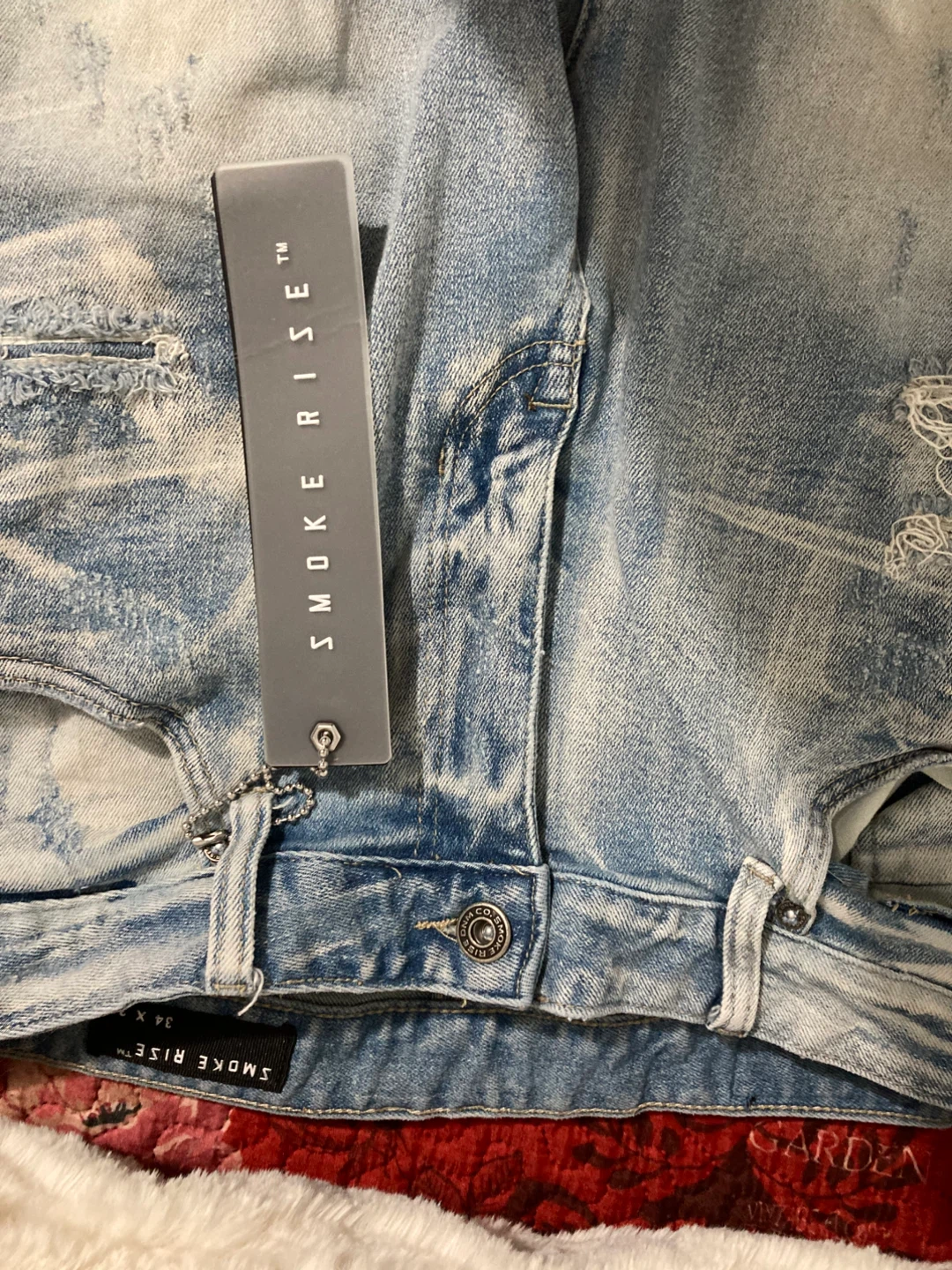 Smoke Rise Men's Light Wash Distressed Jeans - Size 34x32 - photo 3