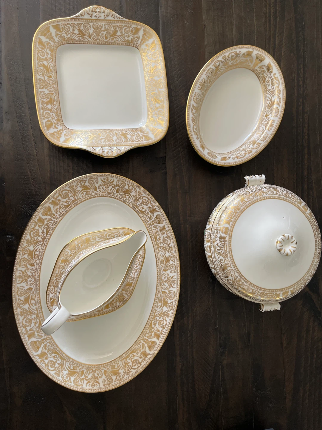 Estate Sale - Wedgwood Gold Florentine - photo 2