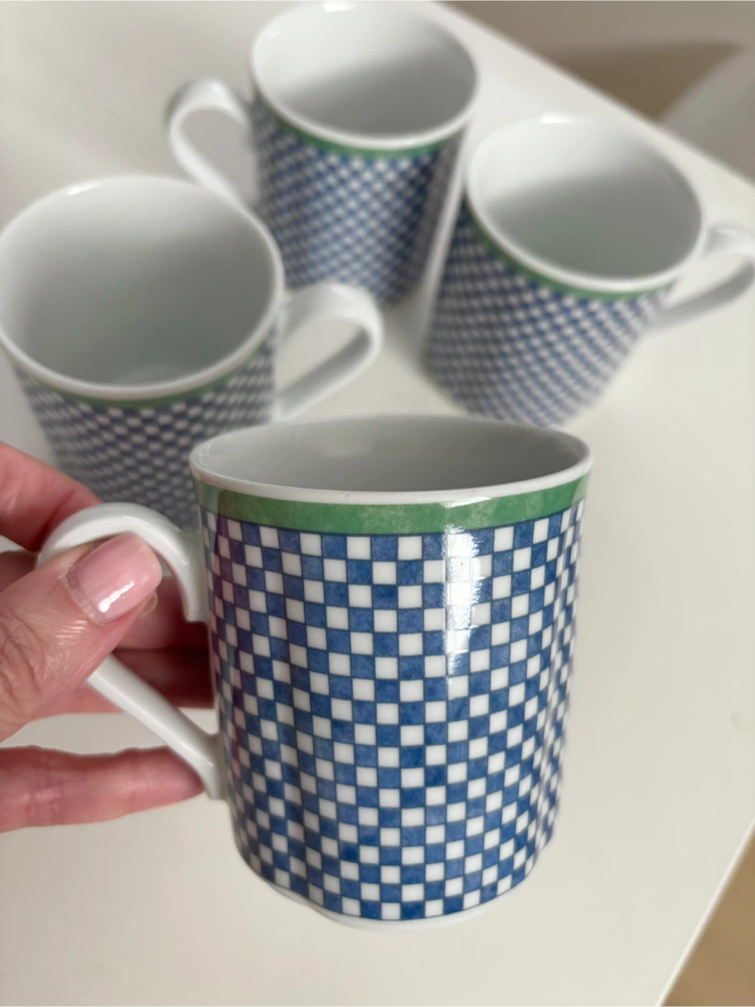 Villeroy and Boch CASTELL Set of 4 Mugs, Porcelain Germany - photo 2