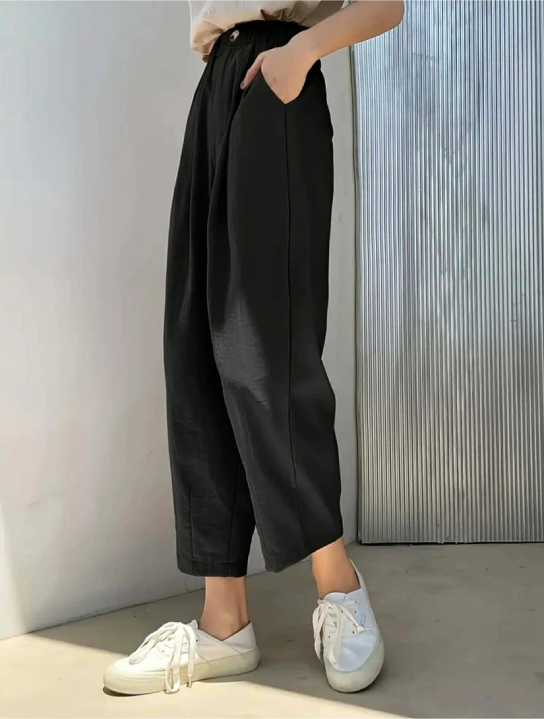 Black Linen Blend Cropped Pants - photo 2
