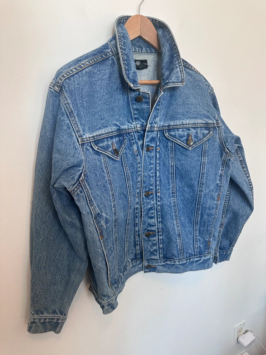 Vintage Denim Warner Bros Studio Looney Tunes Denim Jacket - photo 3