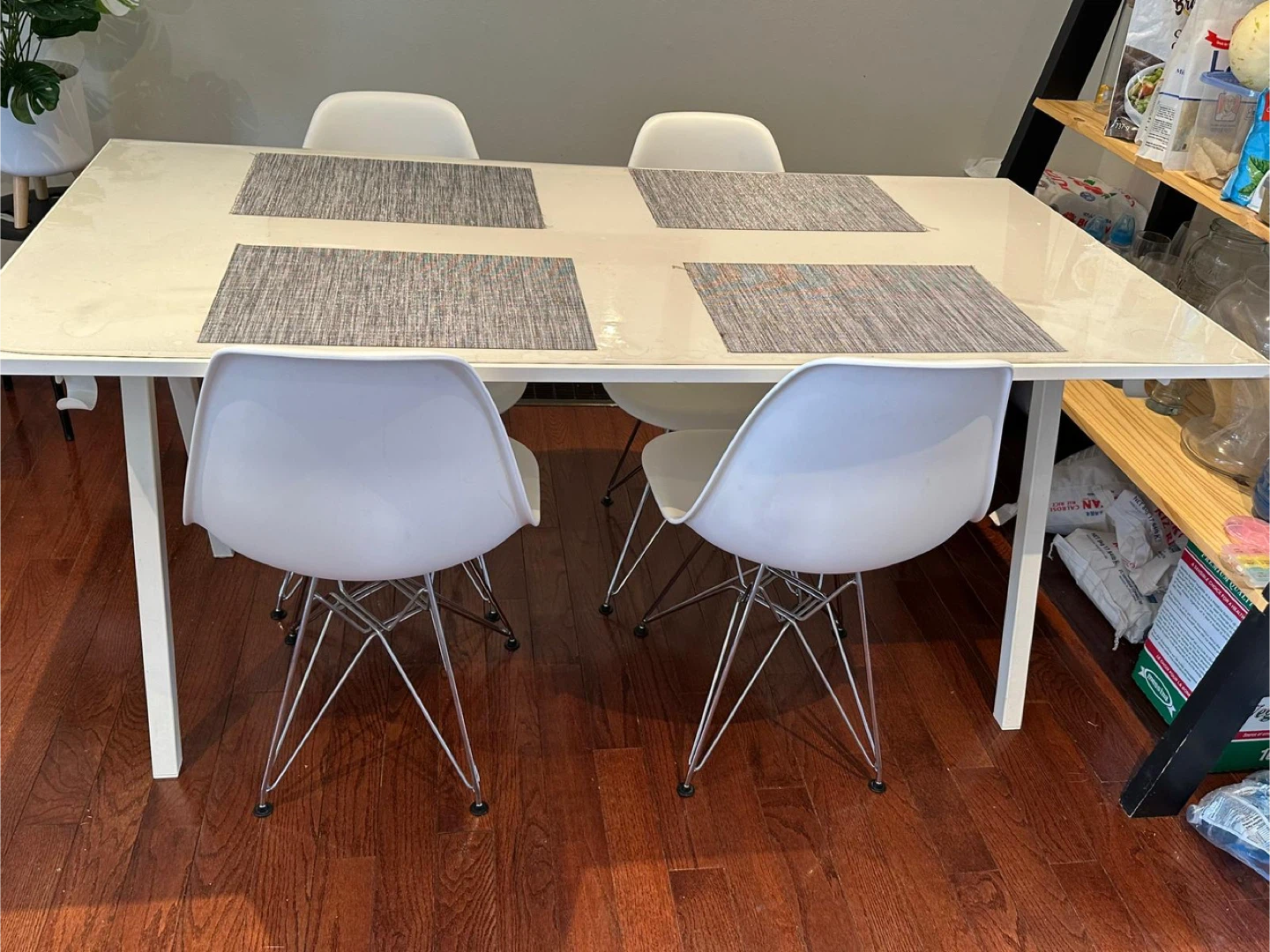 White Dining Table with 4 Chairs - photo 2