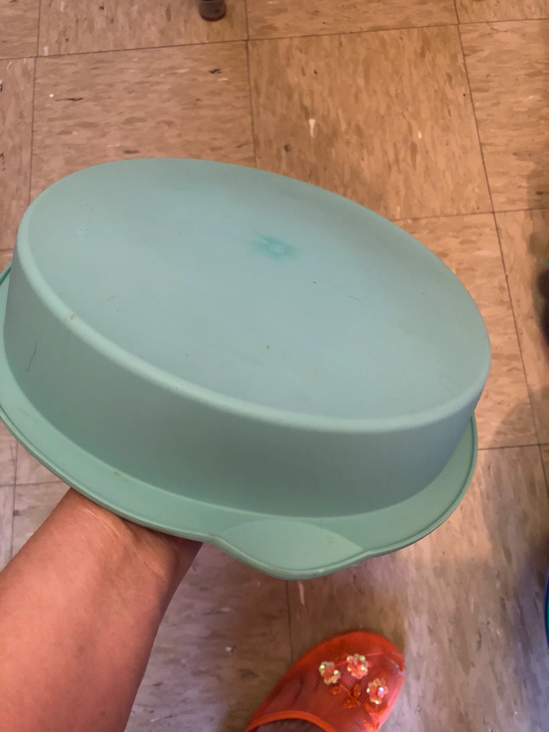 🥕Tupperware Round Cake Pan - photo 3