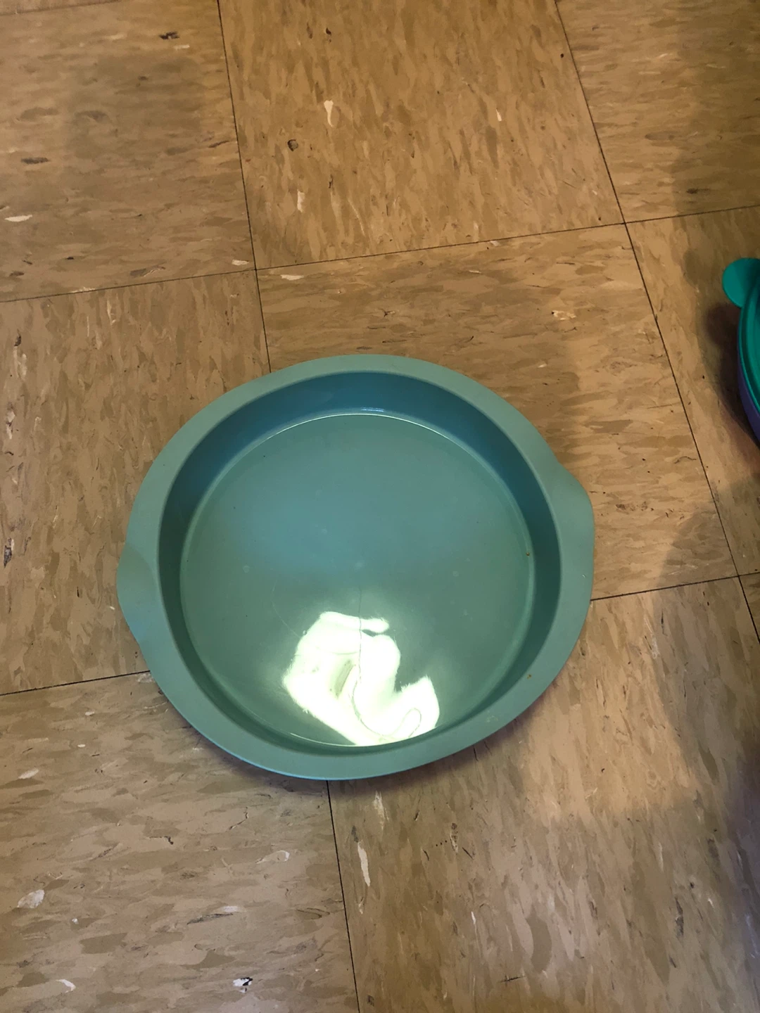 🥕Tupperware Round Cake Pan