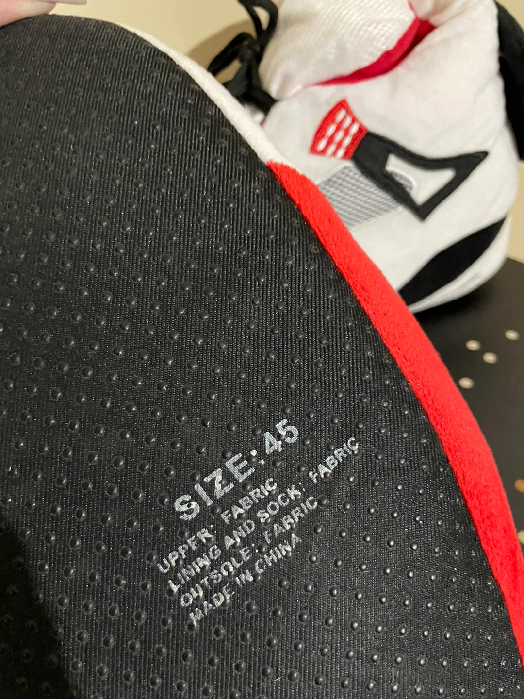 Air Jordan Inspired Slippers - Size 45 - photo 3