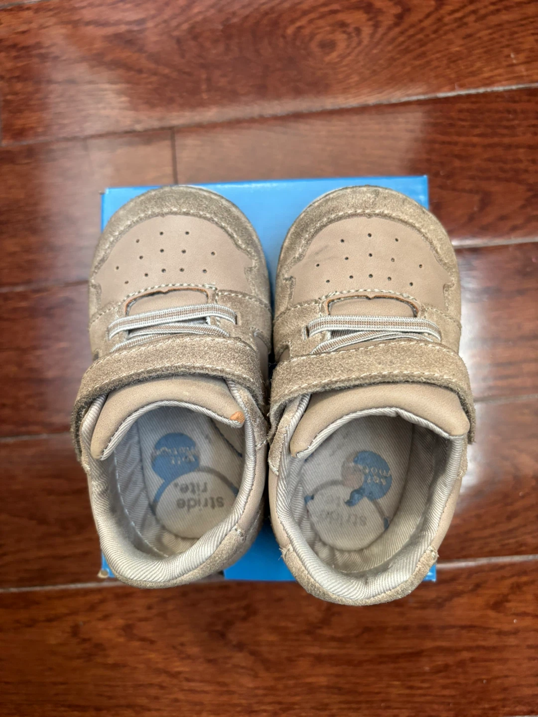 Stride Rite Kids Shoes Size 5M