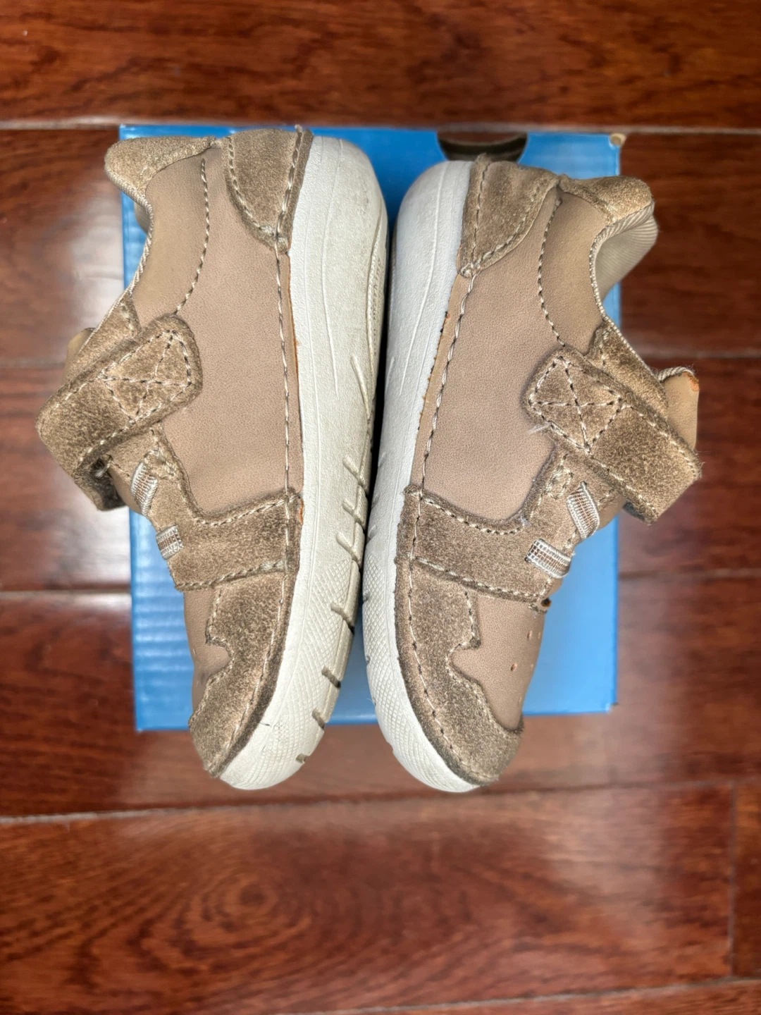 Stride Rite Kids Shoes Size 5M - photo 2