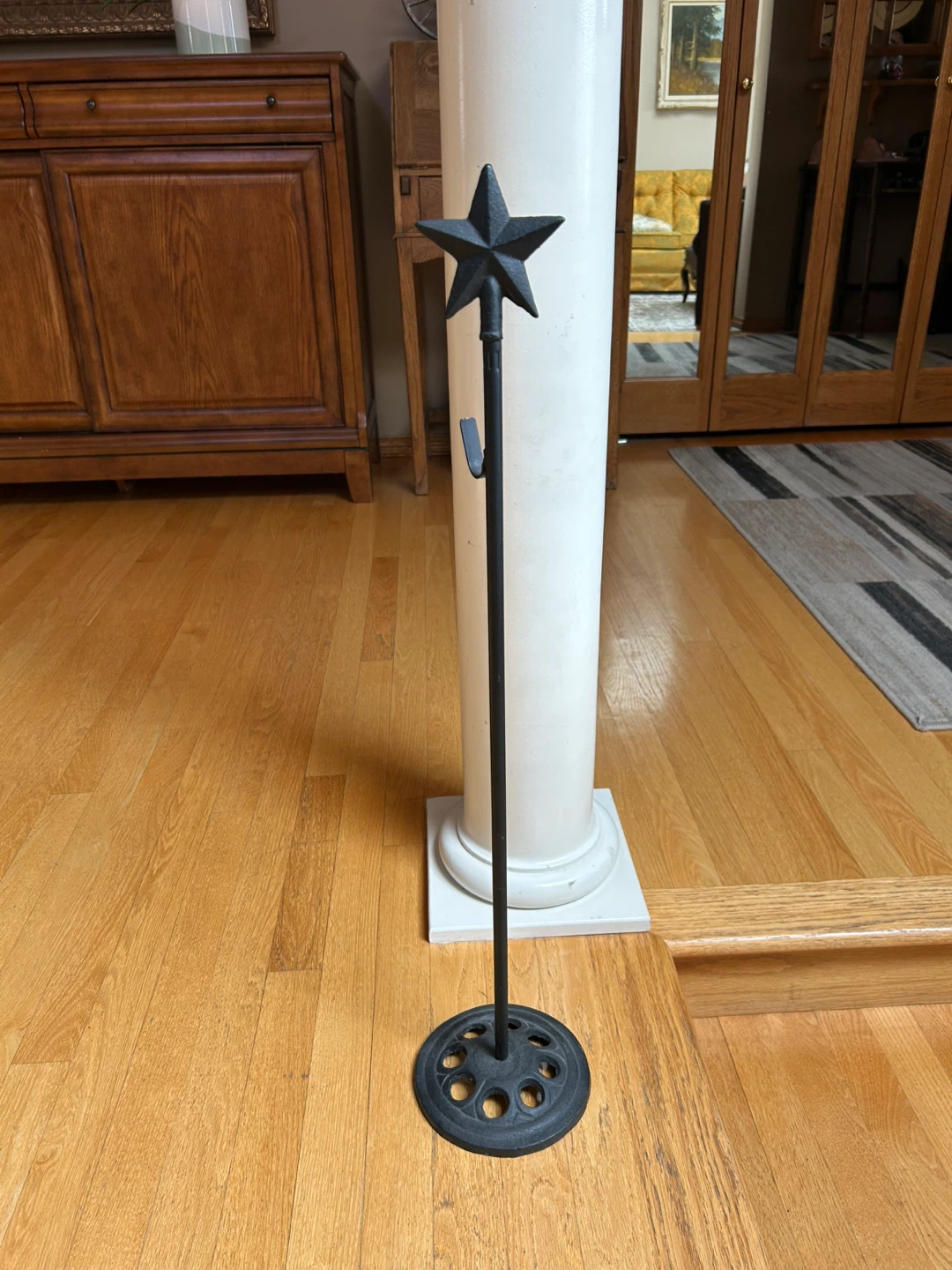 Wrought Iron Wreath Hanger Stand