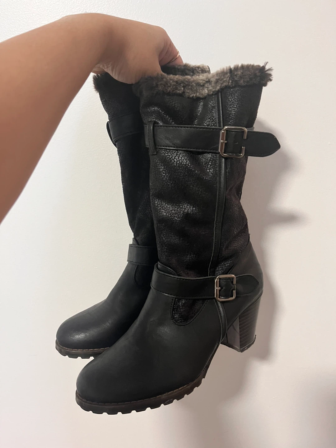 Black Fur Lined Boots with Buckle Detail