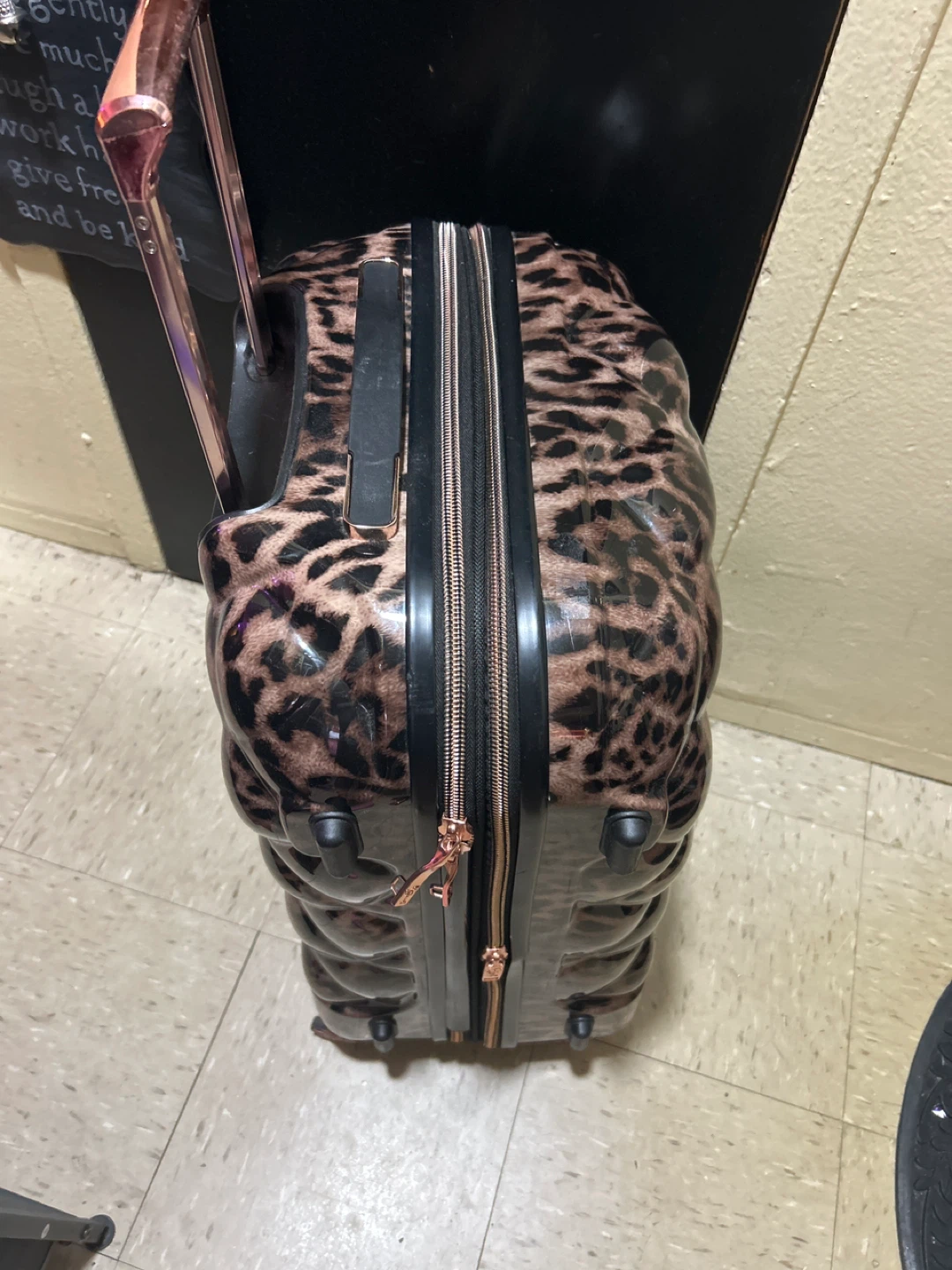 Pink Leopard Print Quilted Hardside Luggage - photo 3