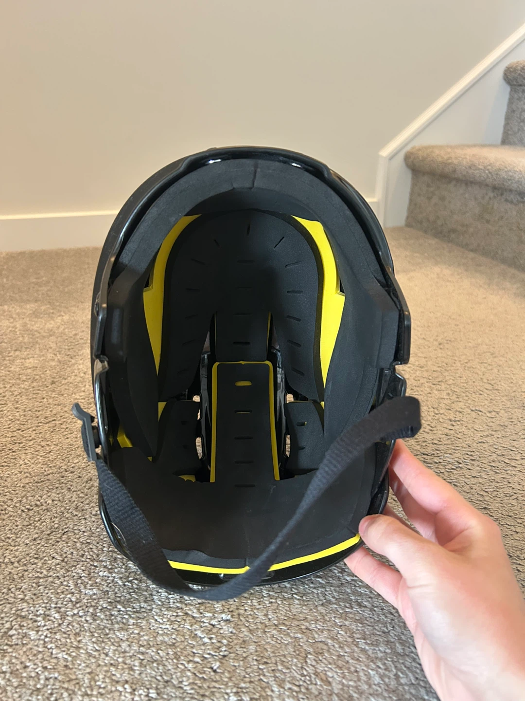 CCM Hockey Helmet and Shin Pads - photo 3