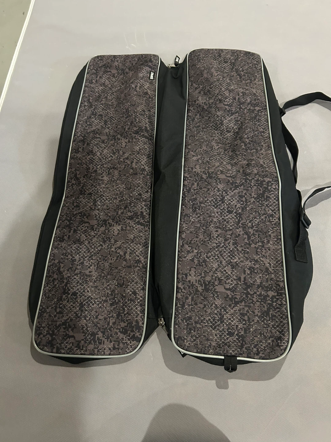 Rapala Fishing Rod Bag - photo 3