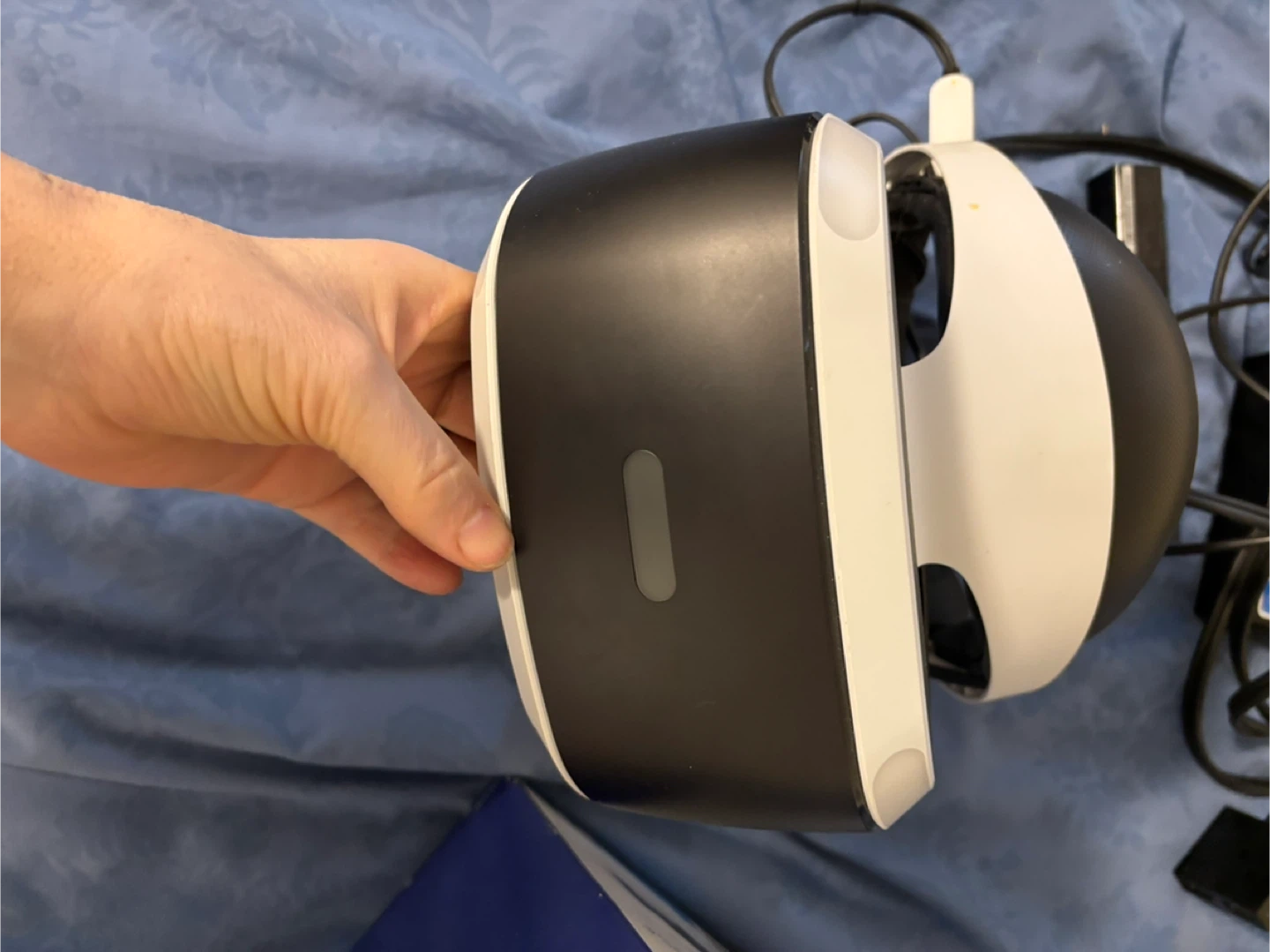 Sony PlayStation VR Headset with 4 Move Controllers - photo 5